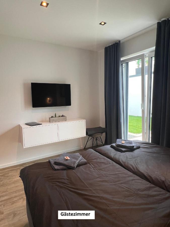 "Auslese 54" -Direkt Am Moselufer- Gaestezimmer & Ferienwohnung Traben-Trarbach Exterior photo